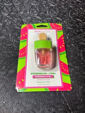 New GlobalBeautyCare Watermelon Nourishing Lip Oil